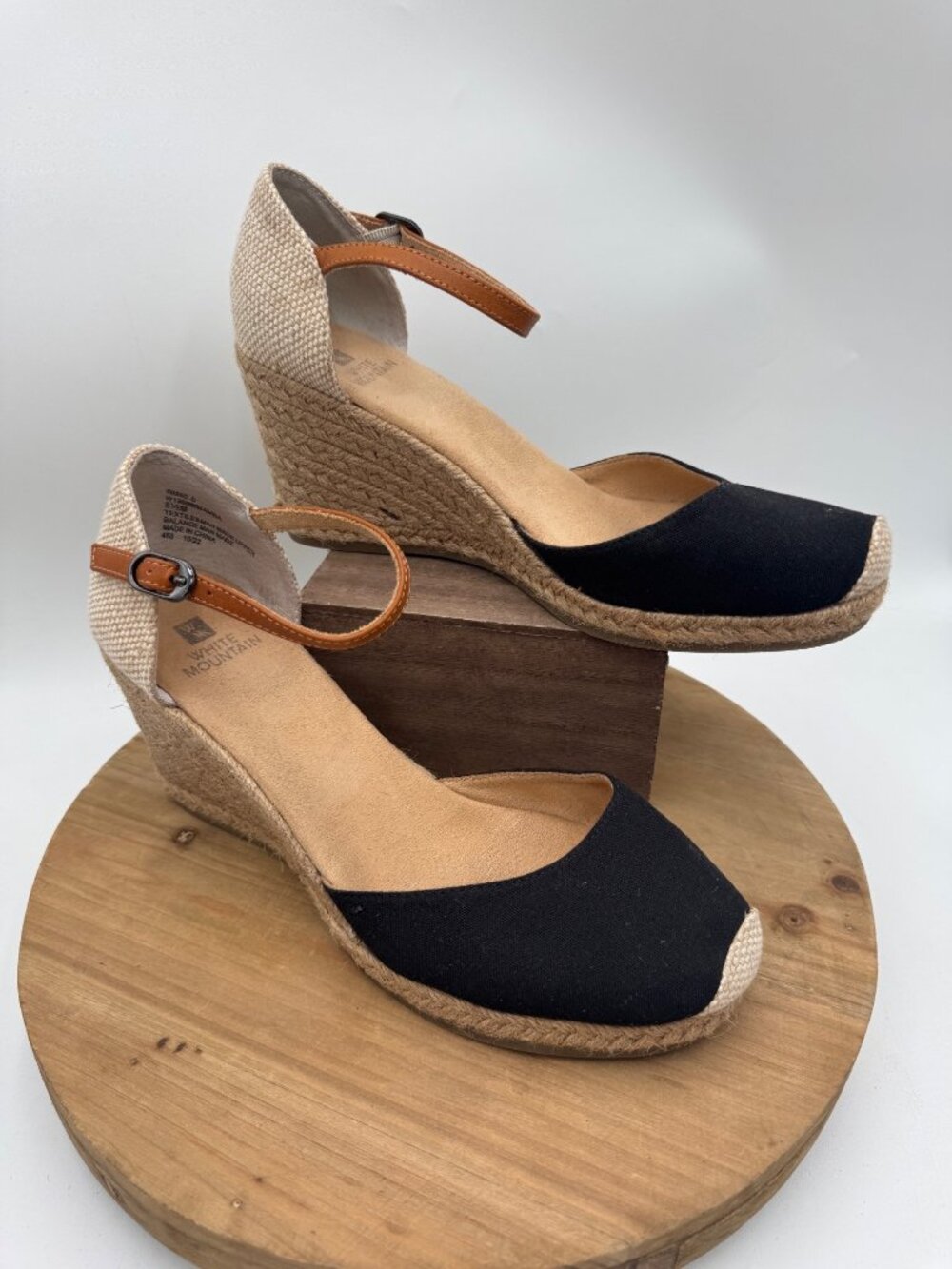 A653959 White Mountain Espadrille Wedge - Mamba Woman’s size 8.5 summer spring s